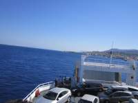 IMG_7680z_IMG_2792-sbarco imminente - fine sequenza traghetto da Messina a VSG.JPG